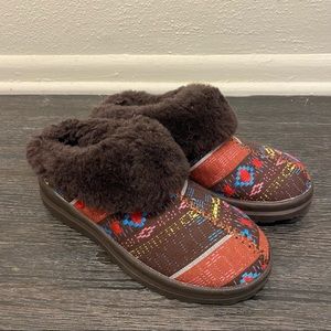 ugg heart slippers